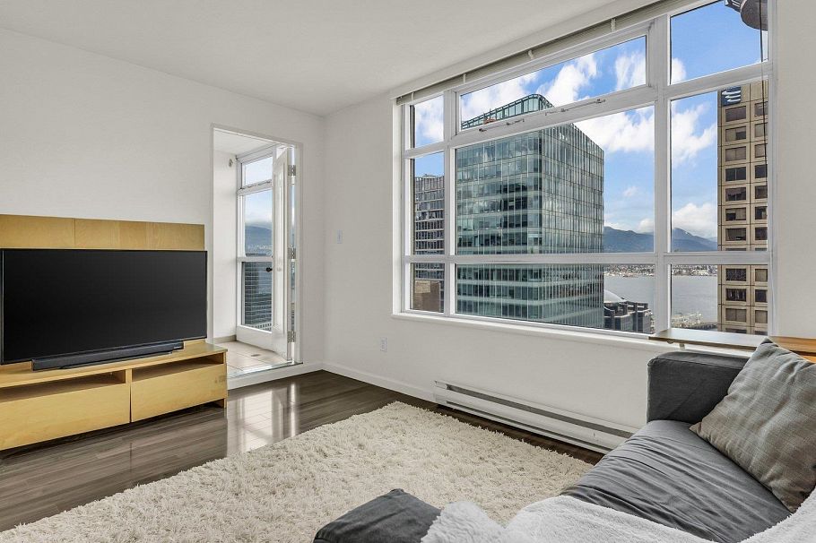 2706 438 Seymour Street Vancouver, BC - 2