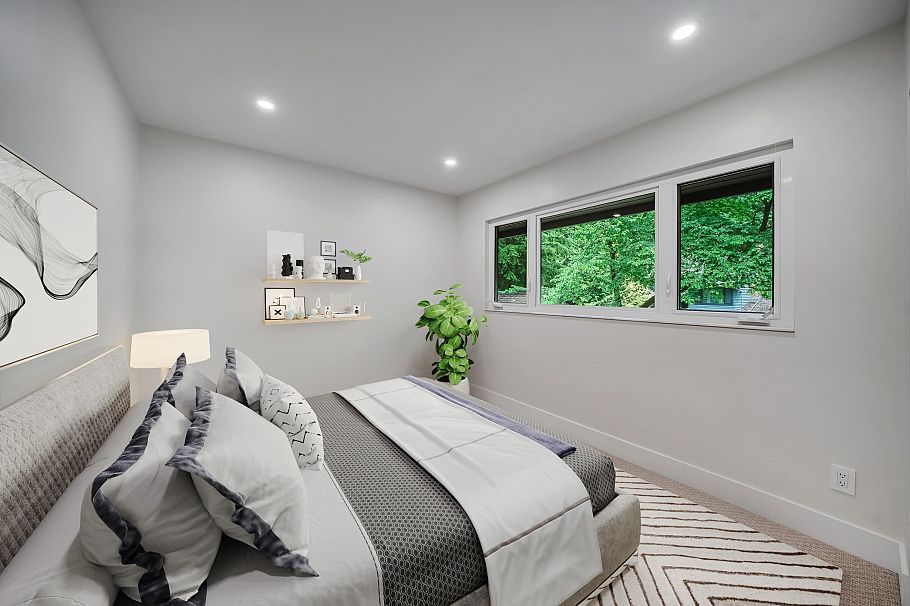 867 Frederick Road North Vancouver, BC - 15