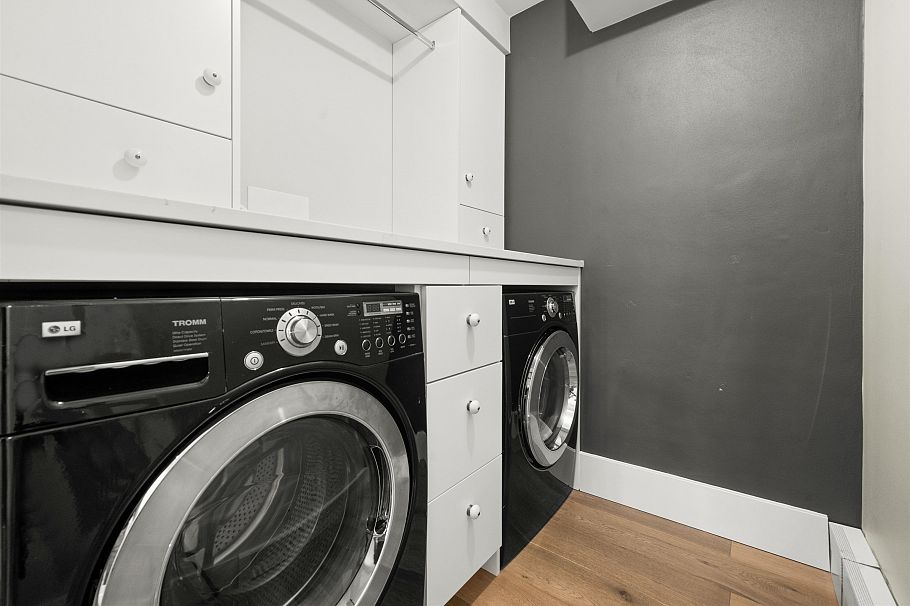 1028 Cambie Street Vancouver, BC - 10