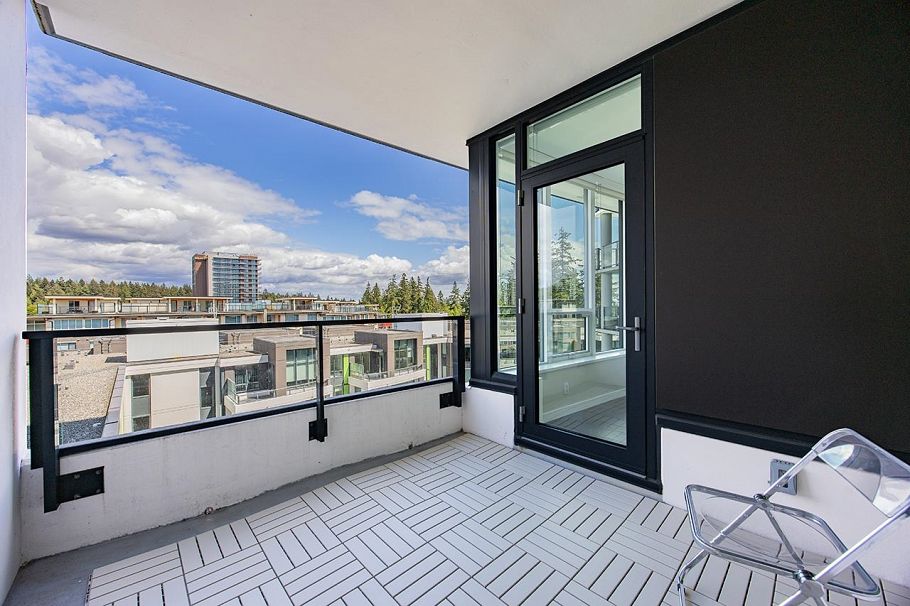 805 3533 Ross Drive Vancouver, BC - 23