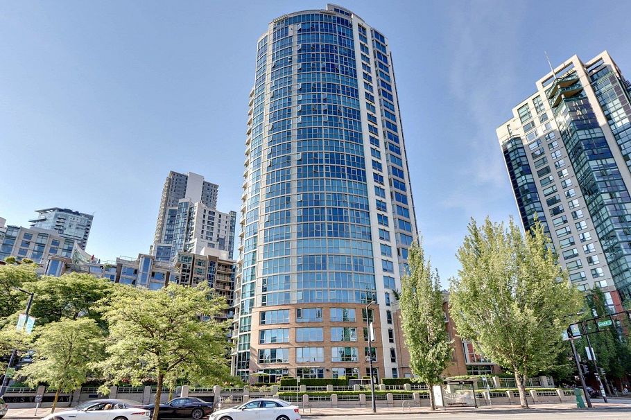 2505 388 Drake Street Vancouver, BC - 2