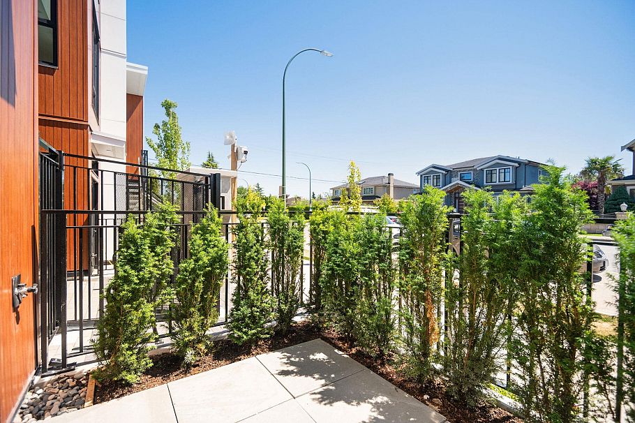 112 715 W 49th Avenue Vancouver, BC - 29