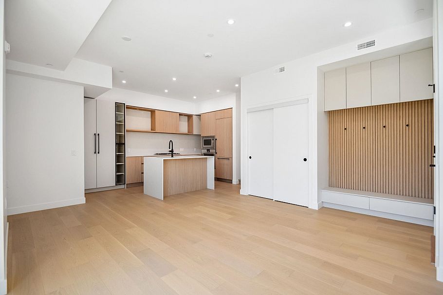 112 715 W 49th Avenue Vancouver, BC - 10