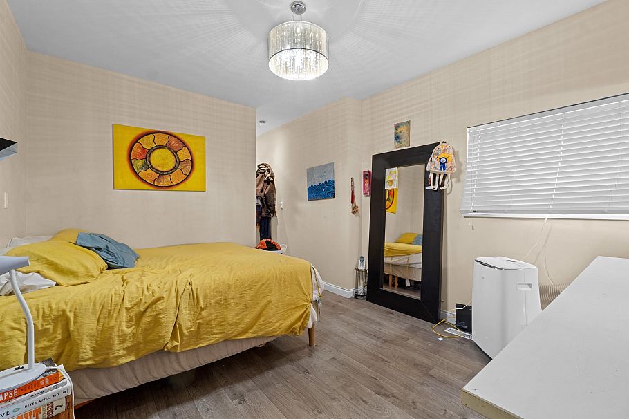 473 E 45th Avenue Vancouver, BC - 8