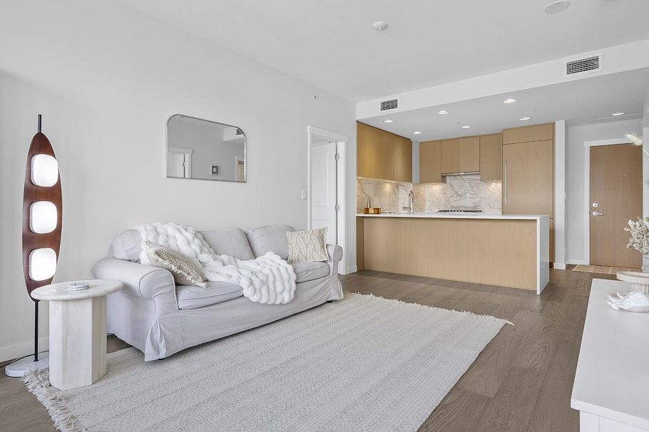 805 3533 Ross Drive Vancouver, BC - 9