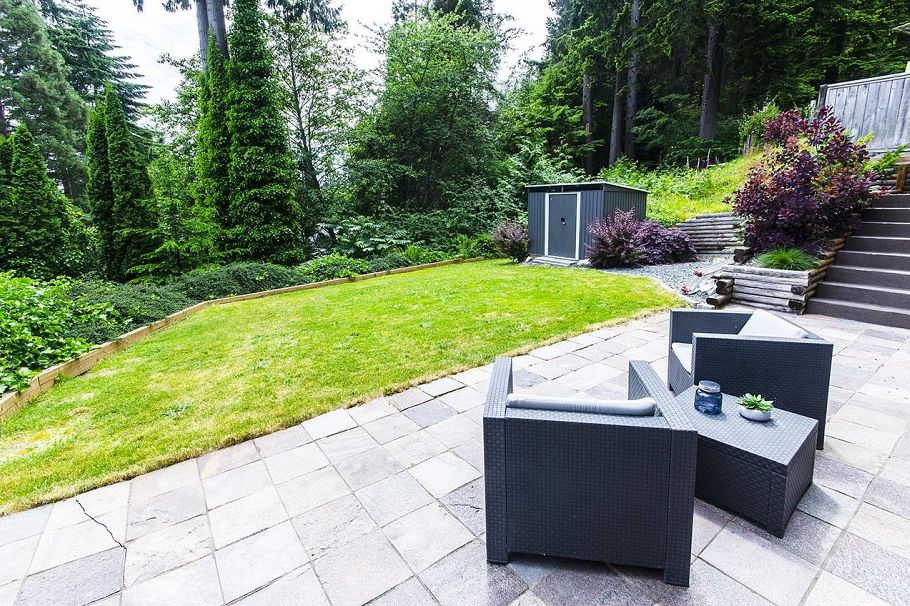 1241 Coleman Street North Vancouver, BC - 37