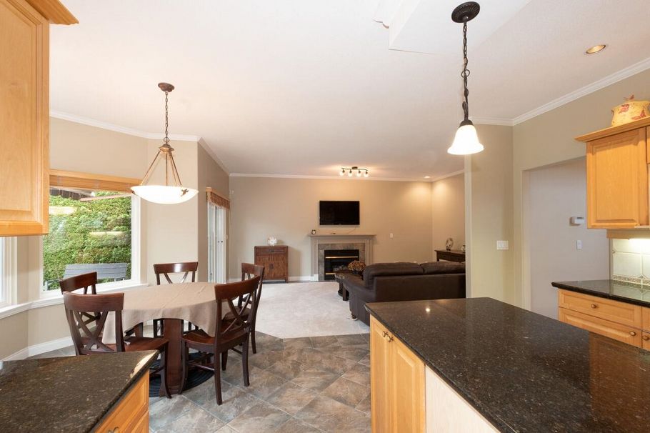 1273 Eldon Road North Vancouver, BC - 13