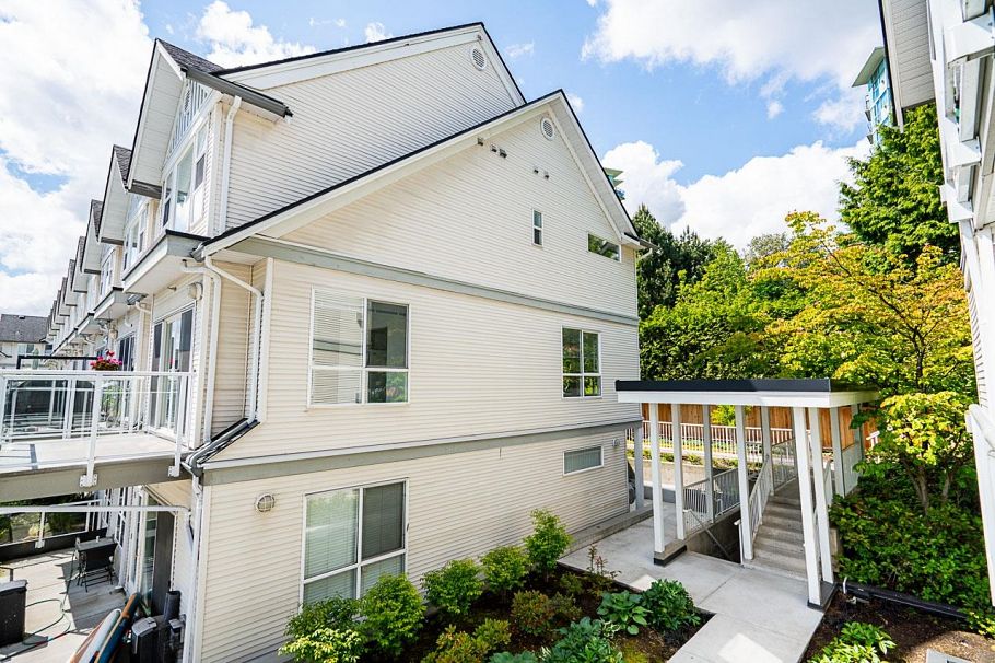 64 2727 E Kent Avenue North Vancouver, BC - 20