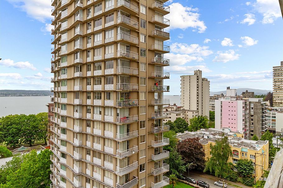 1202 1850 Comox Street Vancouver, BC - 12