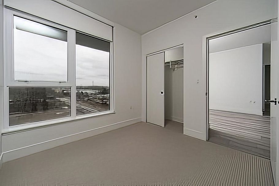 804 3581 E Kent Avenue North Vancouver, BC - 8