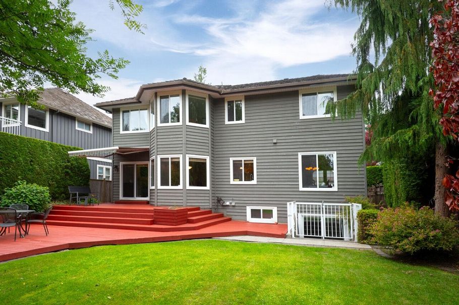 1273 Eldon Road North Vancouver, BC - 37