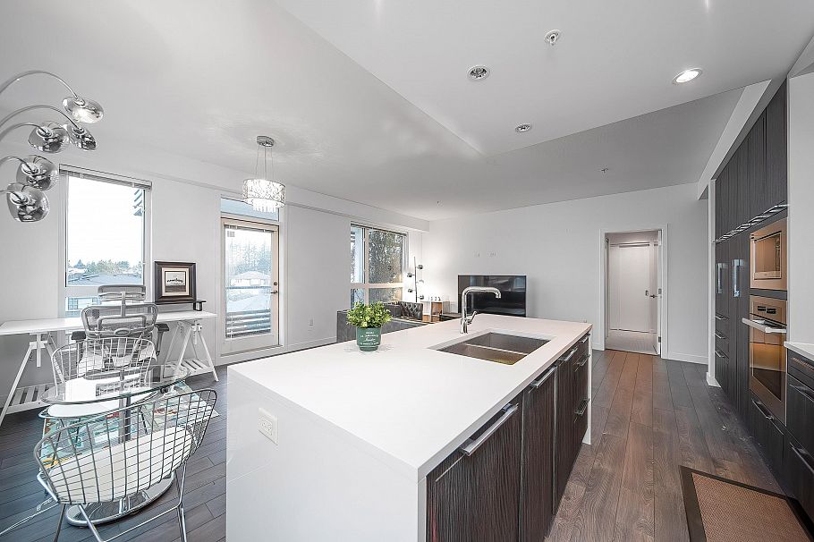 505 6677 Cambie Street Vancouver, BC - 2