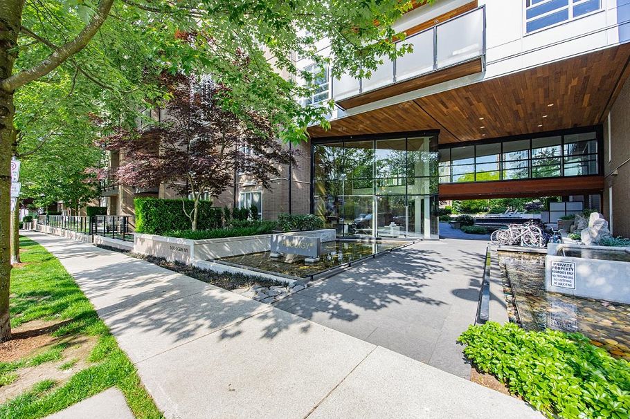 303 6033 Gray Avenue Vancouver, BC - 1