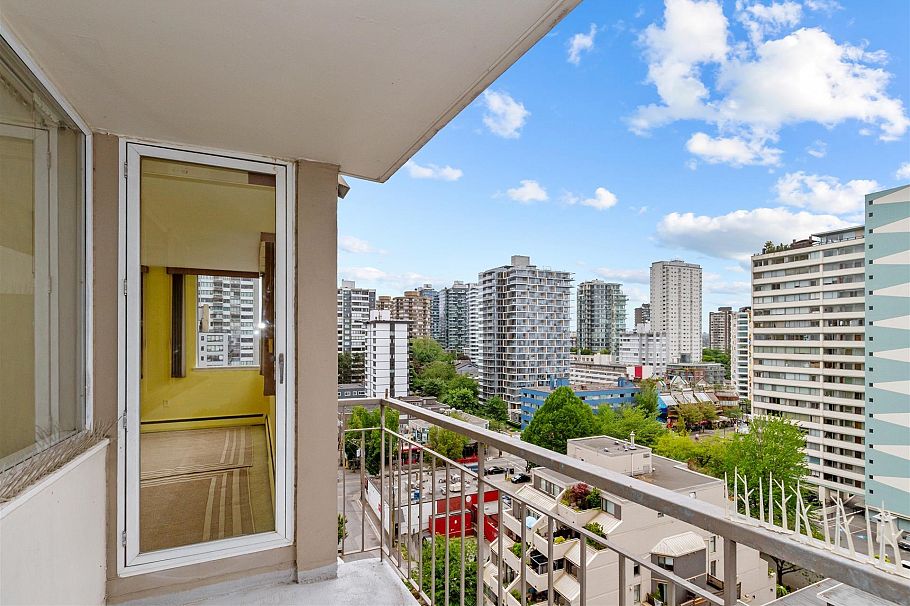 1202 1850 Comox Street Vancouver, BC - 6