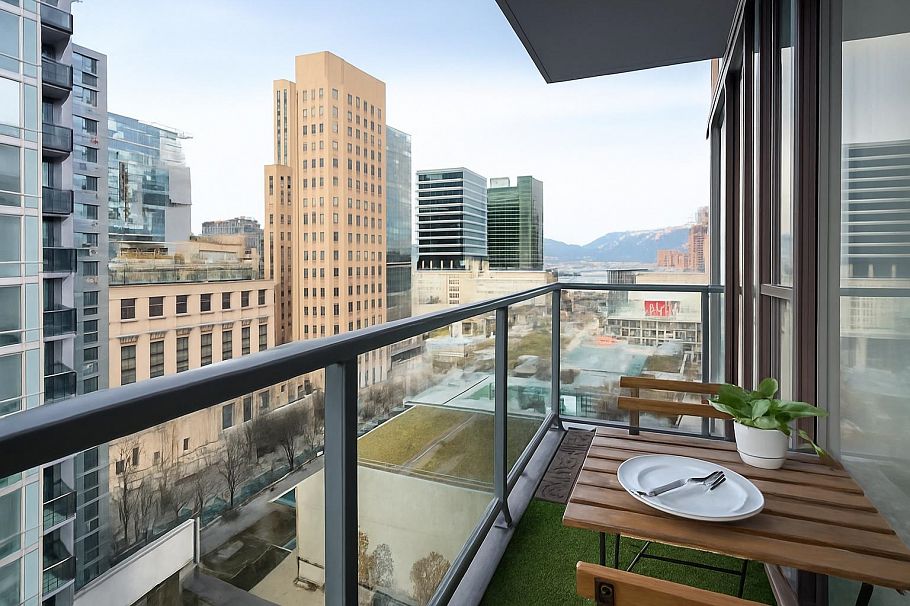 1801 233 Robson Street Vancouver, BC - 16