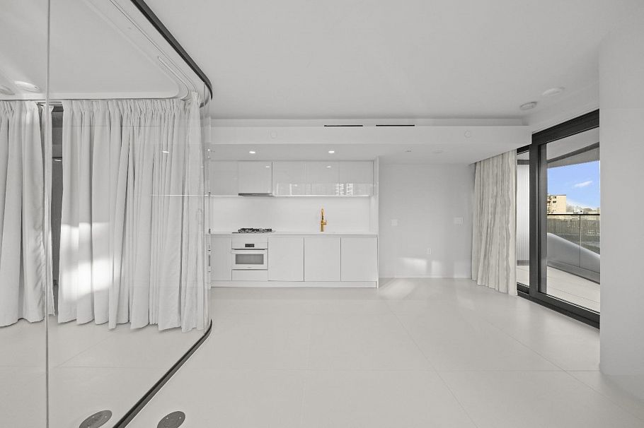 706 1033 Nelson Street Vancouver, BC - 10