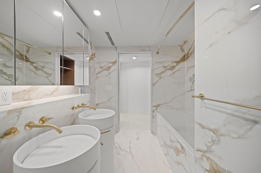 706 1033 Nelson Street Vancouver, BC - 5