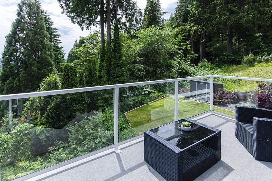 1241 Coleman Street North Vancouver, BC - 11