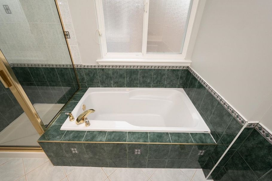 1273 Eldon Road North Vancouver, BC - 21