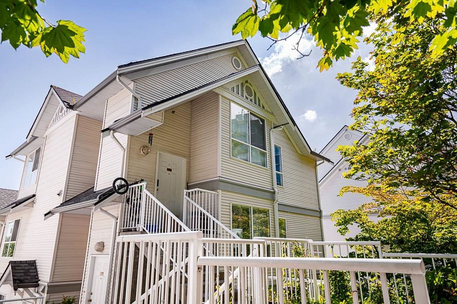 64 2727 E Kent Avenue North Vancouver, BC - 23