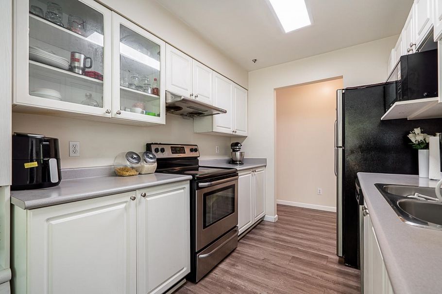 64 2727 E Kent Avenue North Vancouver, BC - 3