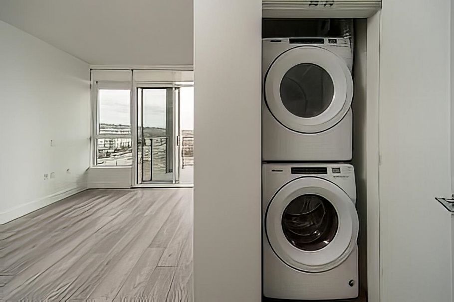 804 3581 E Kent Avenue North Vancouver, BC - 14