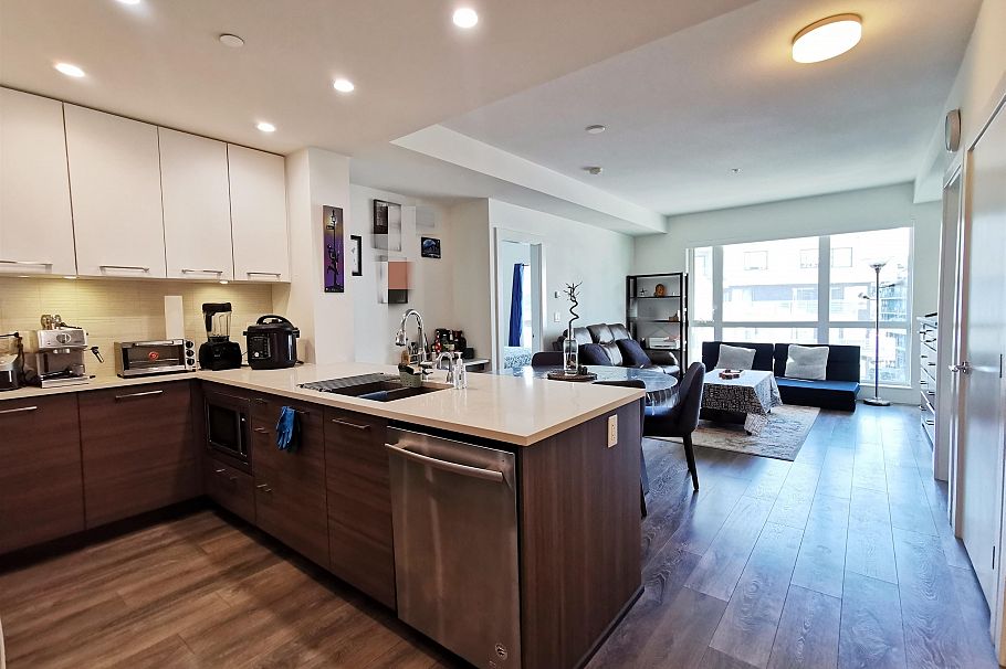 607 8580 River District Crossing Vancouver, BC - 1