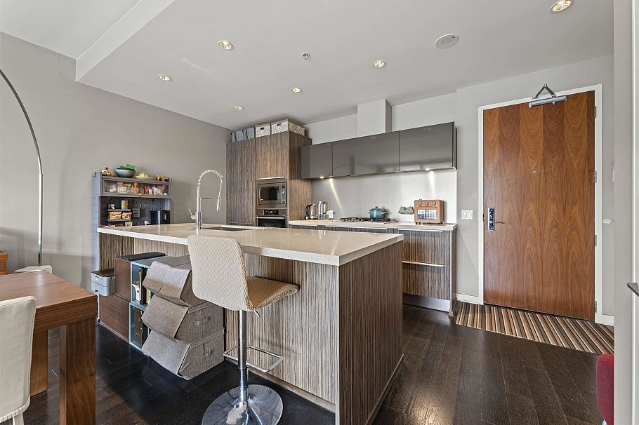 502 77 Walter Hardwick Avenue Vancouver, BC - 3