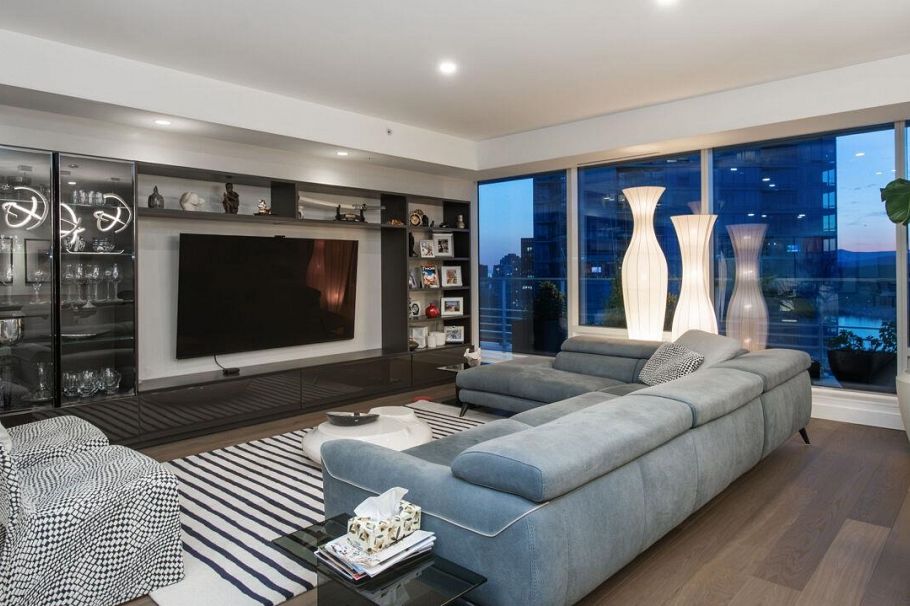 2908 1011 W Cordova Street Vancouver, BC - 3