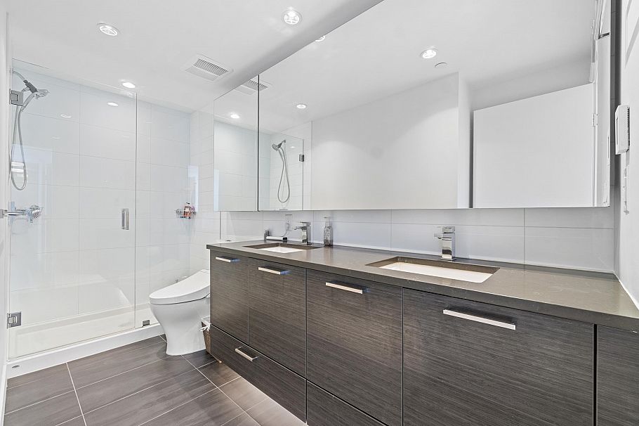 702 3451 Sawmill Crescent Vancouver, BC - 12