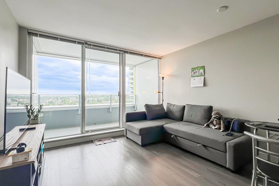 2705 488 SW Marine Drive Vancouver, BC - 2