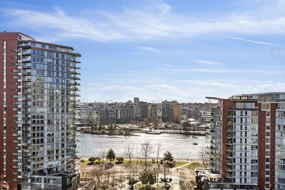 1609 68 Smithe Street Vancouver, BC - 18