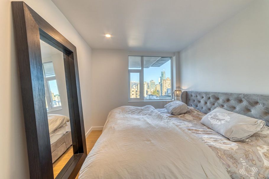 1401 1365 Davie Street Vancouver, BC - 12