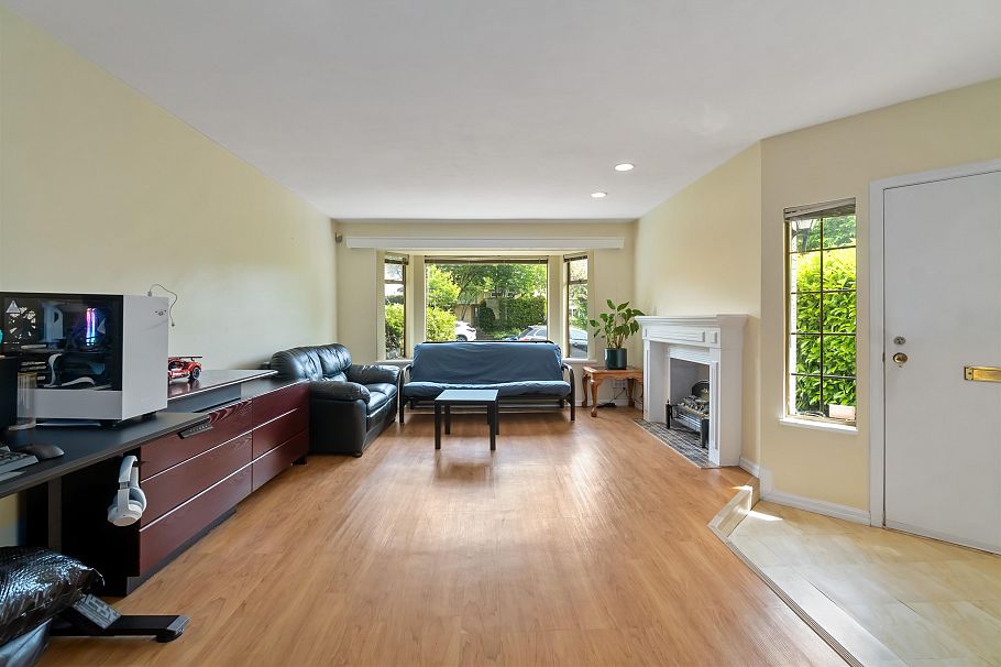 8489 French Street Vancouver, BC - 6