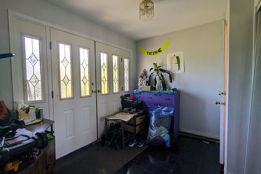 3061 Parker Street Vancouver, BC - 2