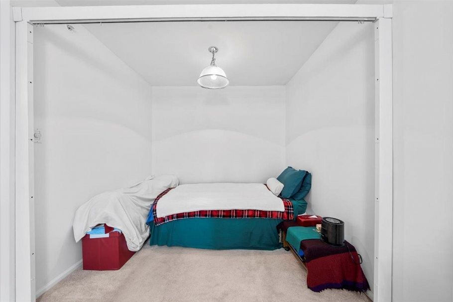 PH23 760 Kingsway Vancouver, BC - 23