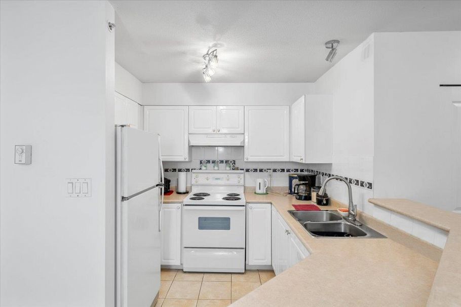 PH23 760 Kingsway Vancouver, BC - 19