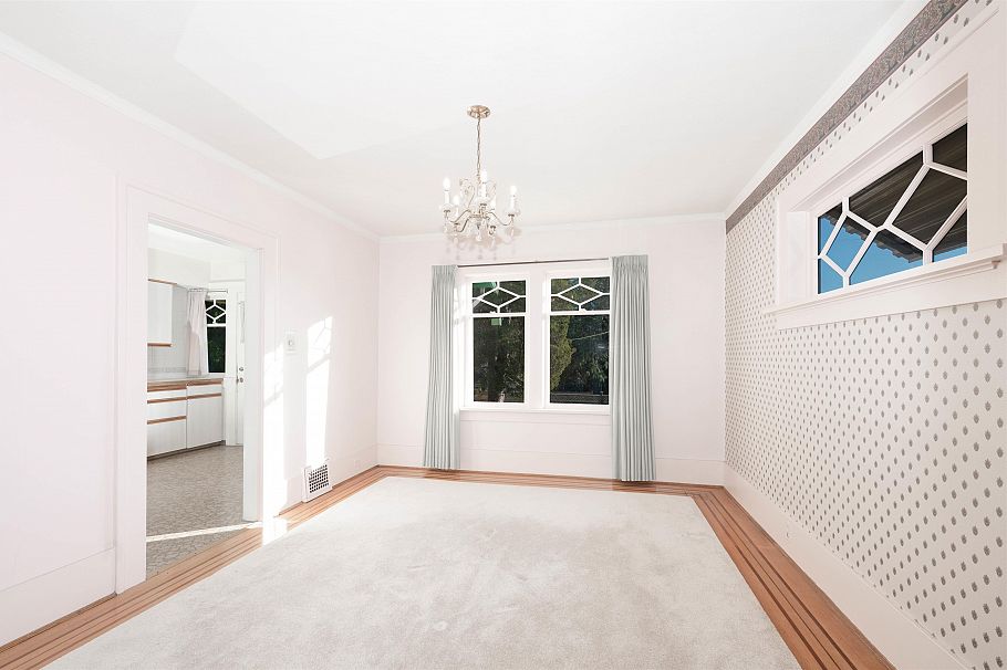 3548 W 37th Avenue Vancouver, BC - 9