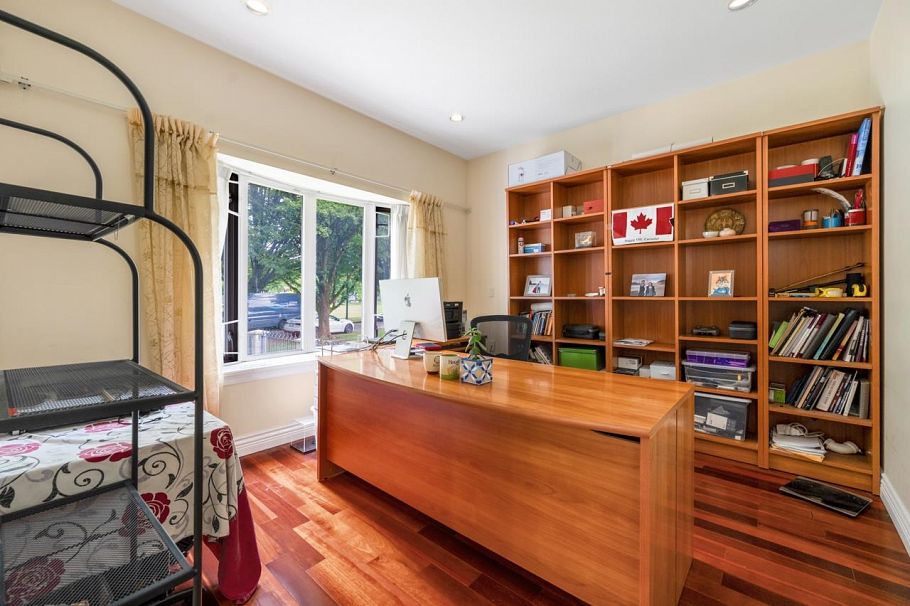 5396 Rhodes Street Vancouver, BC - 10