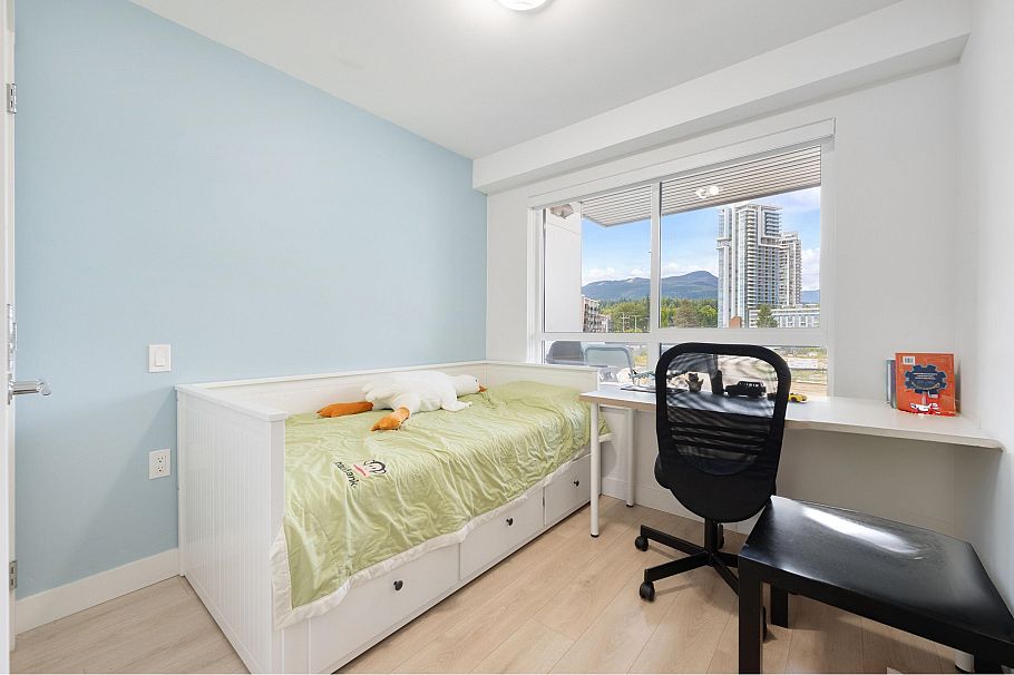 309 1519 Crown Street North Vancouver, BC - 5