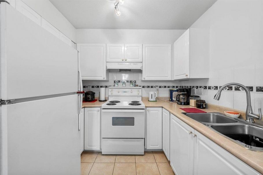 PH23 760 Kingsway Vancouver, BC - 17