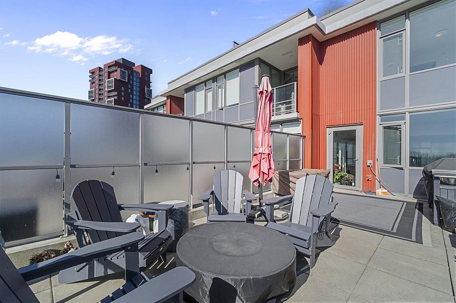 702 3451 Sawmill Crescent Vancouver, BC - 8