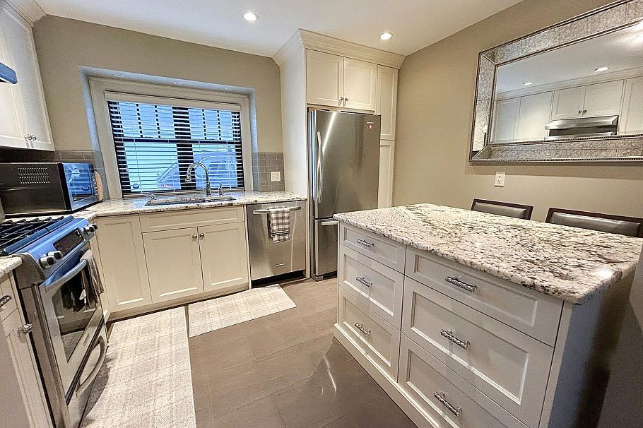 4671 13th Avenue Vancouver, BC - 32