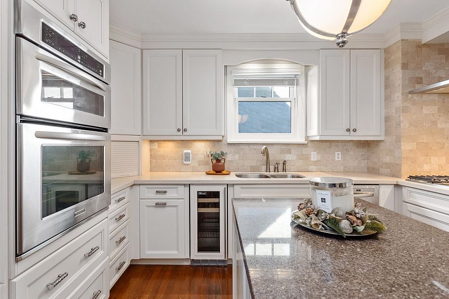 4671 13th Avenue Vancouver, BC - 7