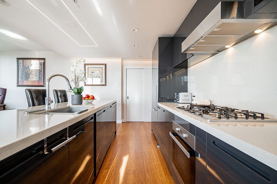 4906 777 Richards Street Vancouver, BC - 10