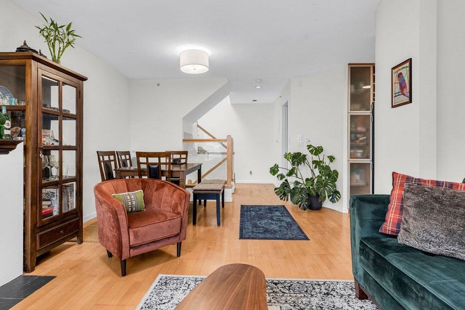 102 3349 Dunbar Street Vancouver, BC - 10