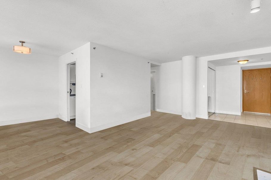 910 1500 Hornby Street Vancouver, BC - 5