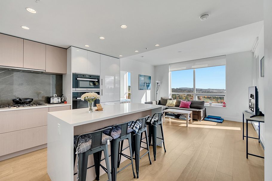 1702 1632 Lions Gate Lane North Vancouver, BC - 11