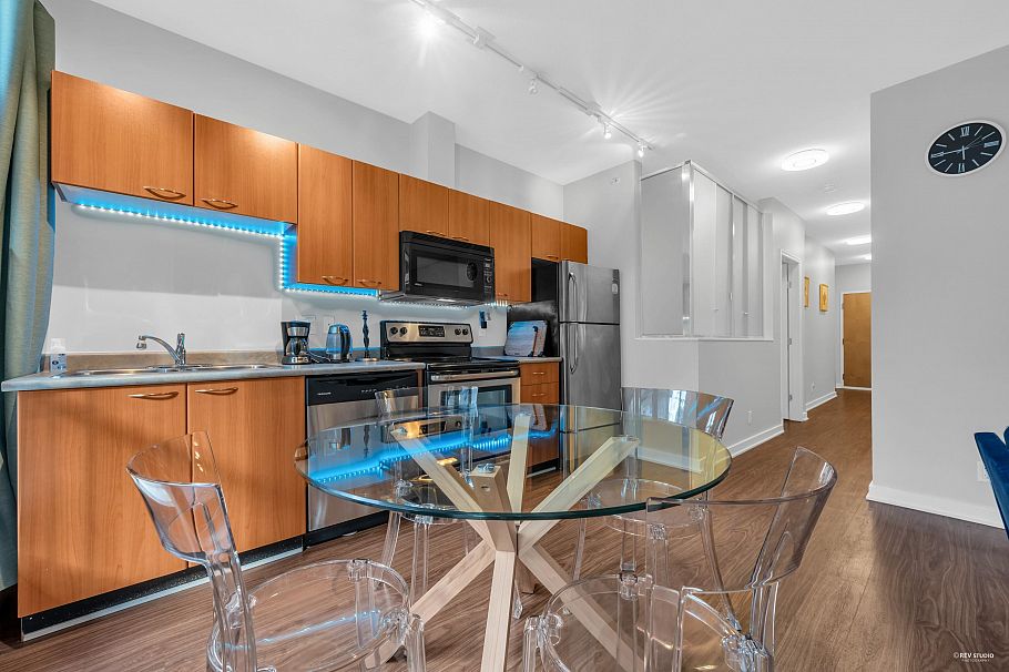 406 1249 Granville Street Vancouver, BC - 6