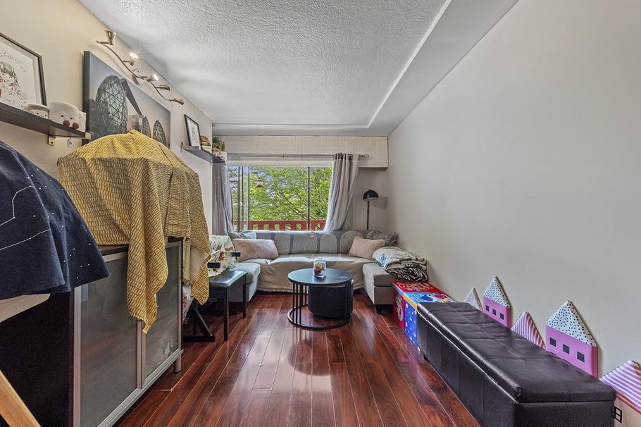 4867 Chatham Street Vancouver, BC - 9